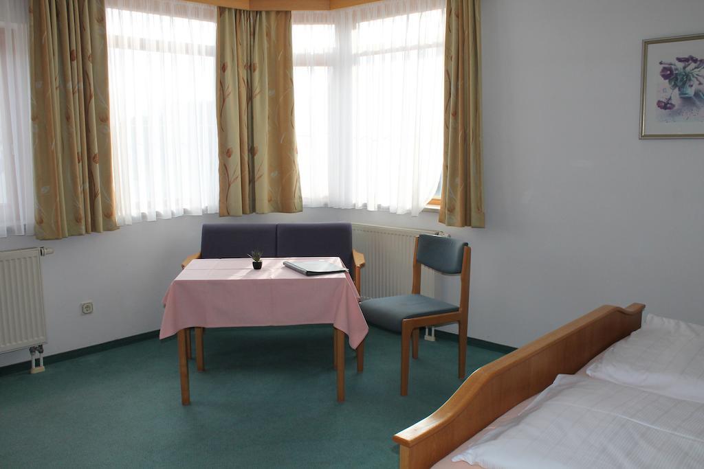 Hotel Garni Vogelsang باد فسينغ الغرفة الصورة